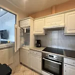Grosse Terrassenwohnung Mit Seeblick Apartment