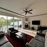 Grosse Terrassenwohnung Mit Seeblick Stechlin