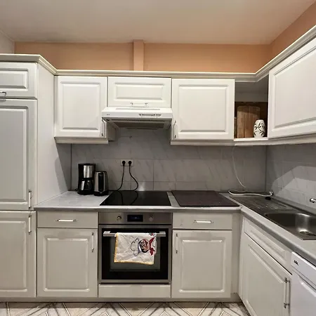 Grosse Terrassenwohnung Mit Seeblick * Stechlin