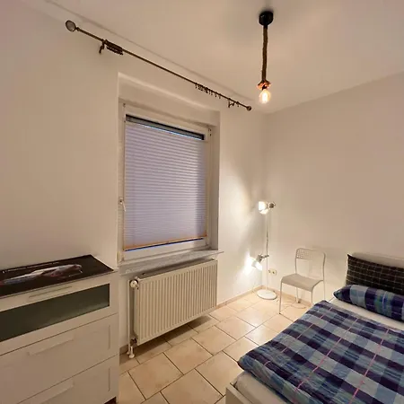 公寓 Grosse Terrassenwohnung Mit Seeblick *
