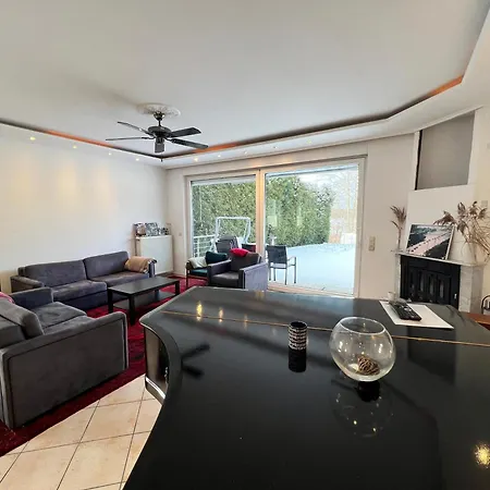 Grosse Terrassenwohnung Mit Seeblick * Stechlin
