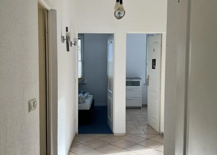 شقة Grosse Terrassenwohnung Mit Seeblick *