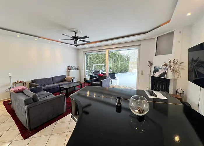 Grosse Terrassenwohnung Mit Seeblick * Stechlin