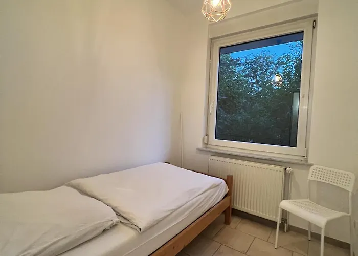 Grosse Terrassenwohnung Mit Seeblick شقة Stechlin