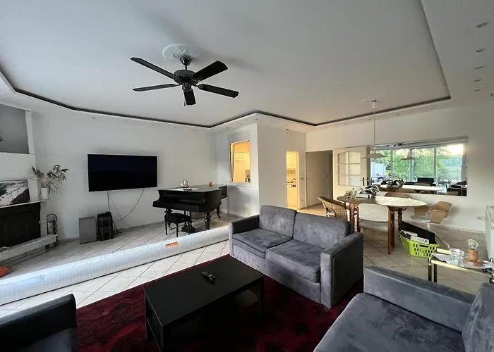 شقة Grosse Terrassenwohnung Mit Seeblick *